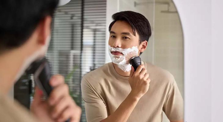 Máy cạo râu khô và ướt Philips S1301/02