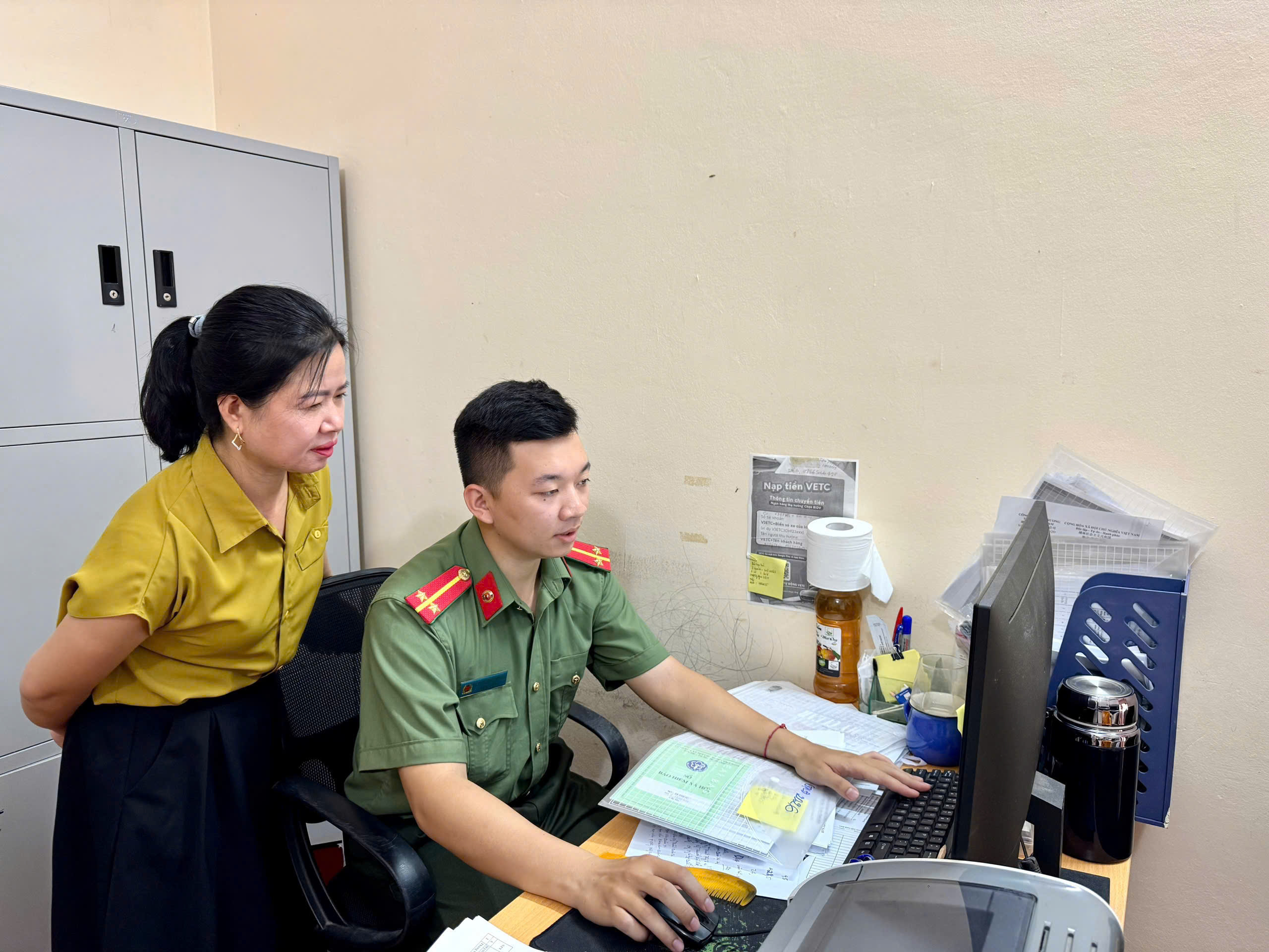 Cách gia hạn tạm trú online