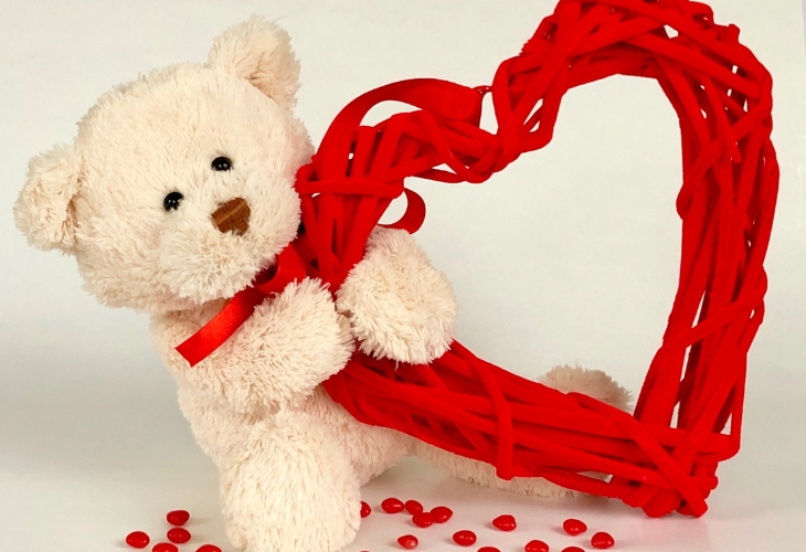 Gợi ý 10 quà tặng cho ngày Valentine trắng 14/3 ngọt ngào, lãng mạn