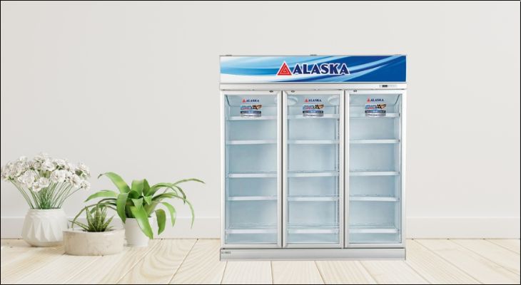 Tủ mát Alaska 1500 lít LC-1500C3 với 3 cửa 1 ngăn, dung tích lớn 1500 lít phù hợp với hộ kinh doanh, nhà hàng,...