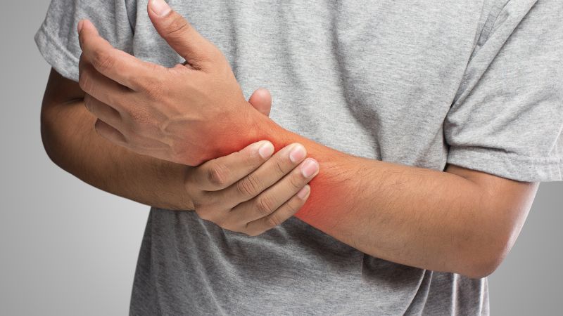 Chiết suất cỏ mần trầu hỗ trợ giảm đau