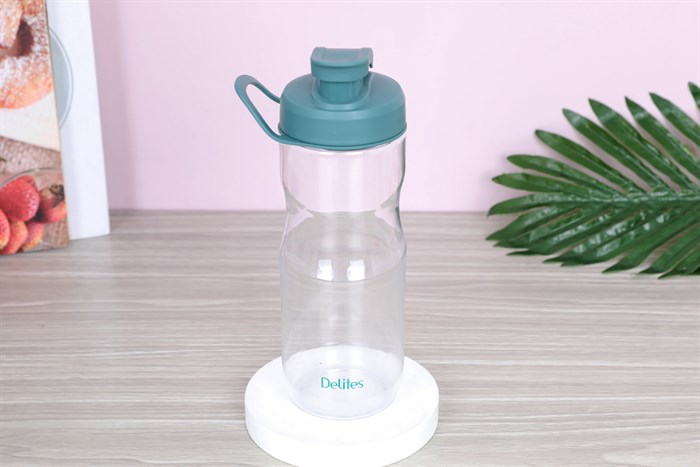 Bình đựng nước nhựa Tritan 680 ml Delites FLIP-068 làm từ nhựa Tritan và PP an toàn cho sức khỏe