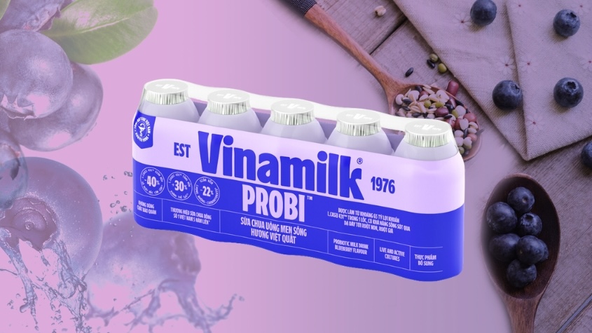 Lốc 5 chai sữa chua uống men sống Vinamilk Probi vị việt quất 65 ml (từ 1 tuổi) chứa 66,4 kcal