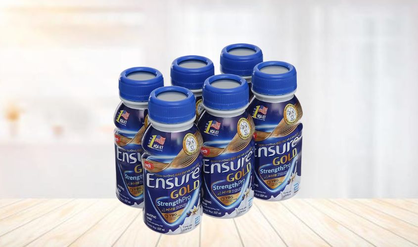 Lốc 6 chai sữa bột người lớn pha sẵn Ensure Gold hương vani 237 ml