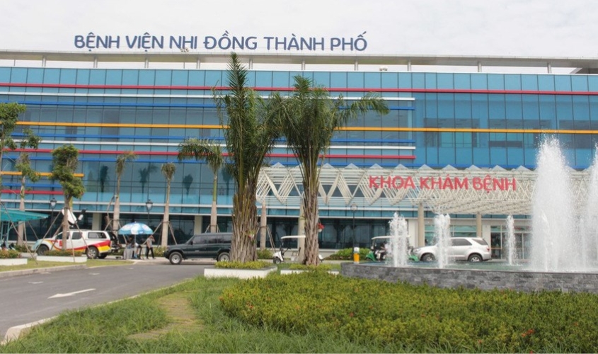 Khám dinh dưỡng cho trẻ tại Bệnh viện Nhi đồng Thành phố