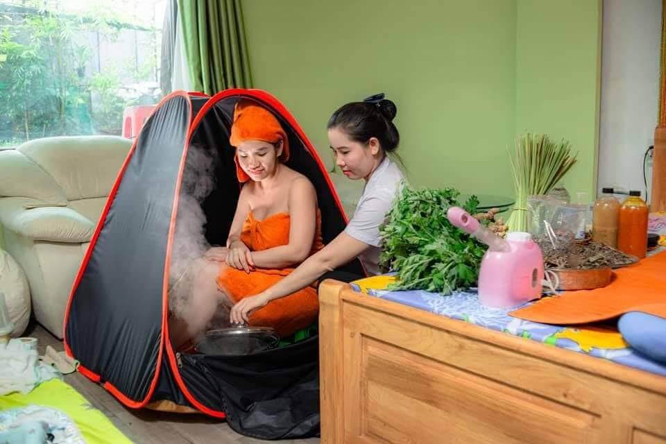 Sau sinh không nên xông hơi mỗi ngày