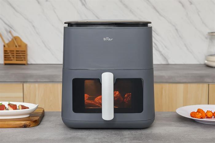 Nồi chiên không dầu Bear AF-4H16K 6 lít có vỏ nhựa PP cao cấp, chịu nhiệt tốt 