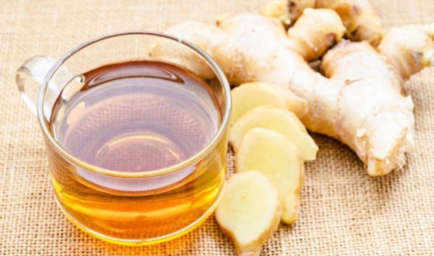 Uống nước gừng giúp mẹ bầu cải thiện tình trạng cảm cúm