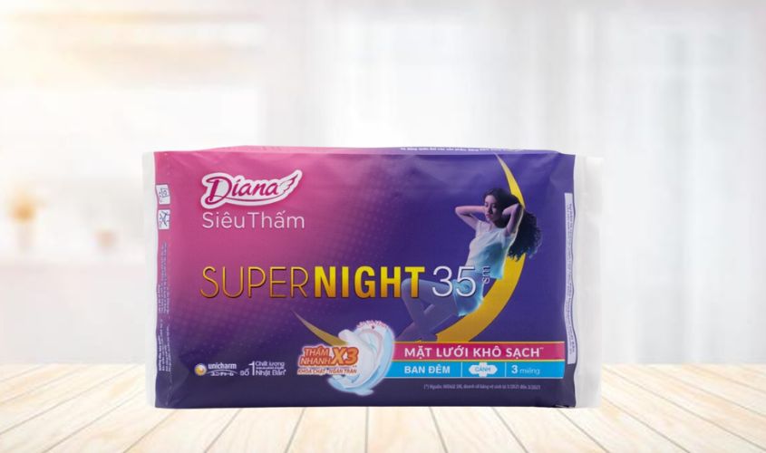 Băng vệ sinh ban đêm Diana Siêu Thấm Super Night chống tràn có cánh 3 miếng