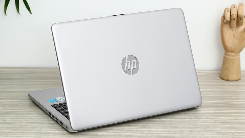 HP 240 G8 i3 1115G4