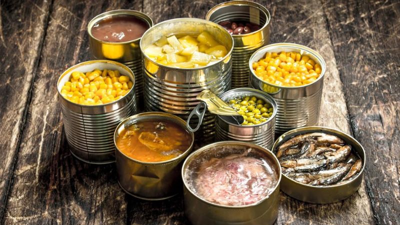 Bệnh nhân suy giáp nếu tiêu thụ quá nhiều thực phẩm đóng hộp có nguy cơ cao bị tăng huyết áp