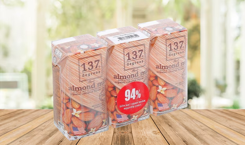 Lốc 3 hộp sữa hạt hạnh nhân 137 Degrees 180 ml nguyên chất, không chứa chất bảo quản