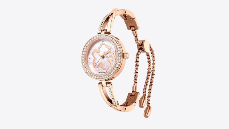 D&acirc;y đeo hợp kim mảnh mai