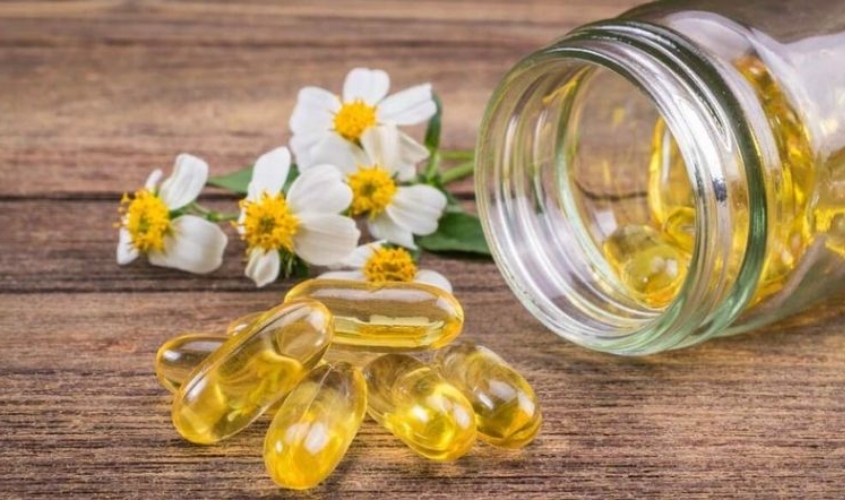Vitamin E dạng viên không nên dùng cho da dầu hoặc da mụn Vitamin E dạng viên không nên dùng cho da dầu hoặc da mụn