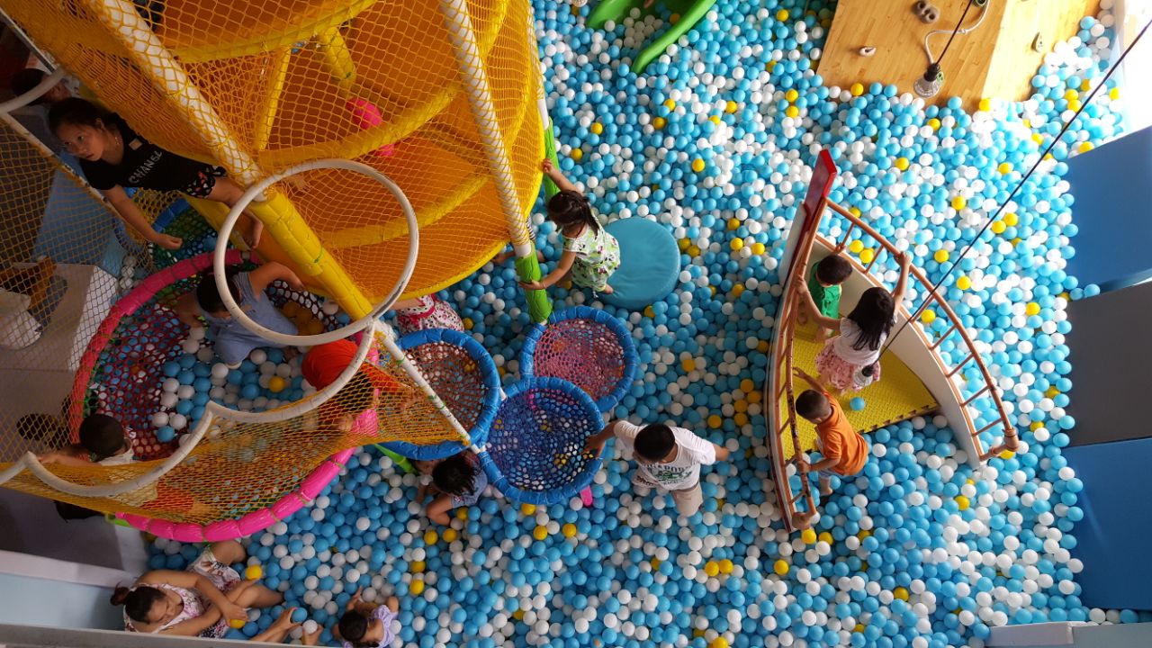 Star Coffee - Khu vui chơi trẻ em BOO Kingdom 