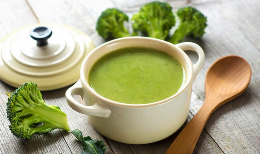 Hình minh họa cháo cá chép bông cải xanh