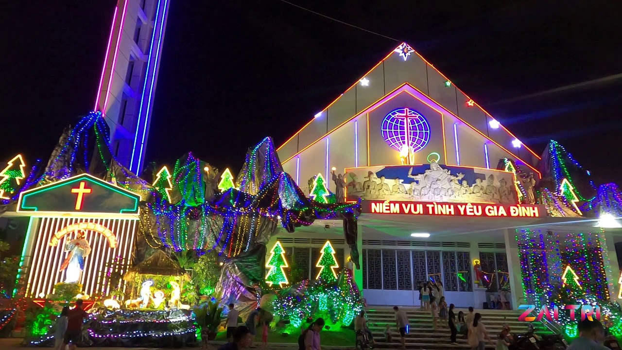 Nhà thờ Tân Hương quận Tân Phú mừng Giáng sinh