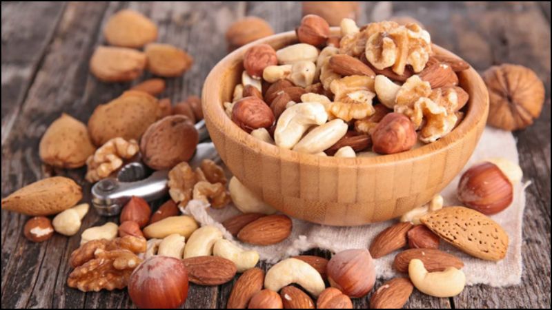 Chất xơ có trong ngũ cốc nguyên hạt đóng vai trò là làm sạch đường ruột, hỗ trợ tiêu hóa tốt hơn Chất xơ có trong ngũ cốc nguyên hạt đóng vai trò là làm sạch đường ruột, hỗ trợ tiêu hóa tốt hơn