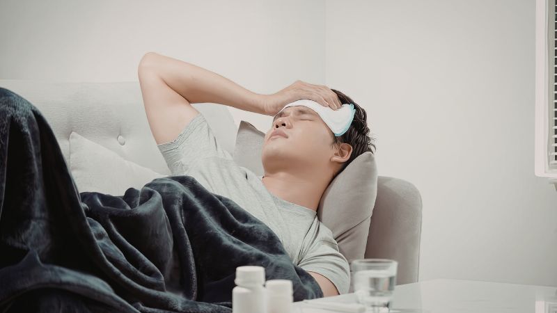 Bạn có thể gặp tình trạng sốt kéo dài do nấm Candida gây ra