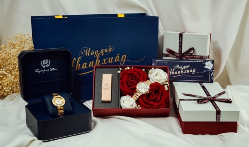 Tặng quà 8/3 cho vợ, người yêu, crush là đồng hồ