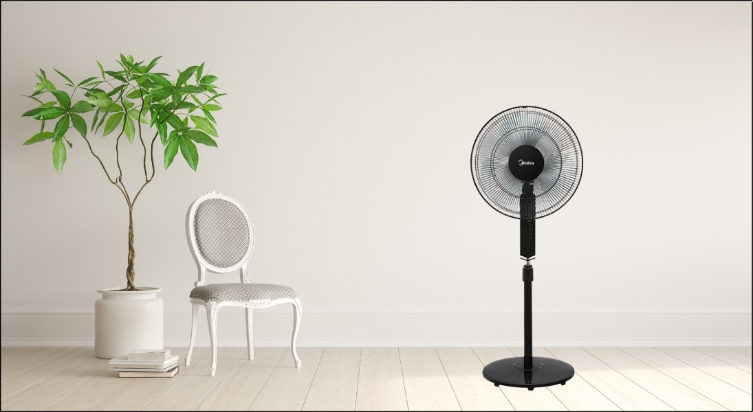 Quạt đứng Midea FS40-10NAVN(K) 55W với thiết kế kiểu dáng hiện đại, điều chỉnh được chiều cao linh hoạt