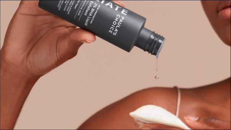 BHA và AHA hỗ trợ giảm sợi bã nhờn, làm sạch lỗ chân lông và ngăn ngừa bít tắc