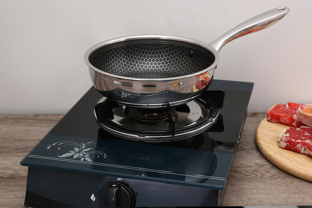 Chảo inox sâu chống dính tổ ong đáy từ 20 cm Fivestar Blackcube FPC20001 thiết kế độc đáo, tô điểm không gian bếp