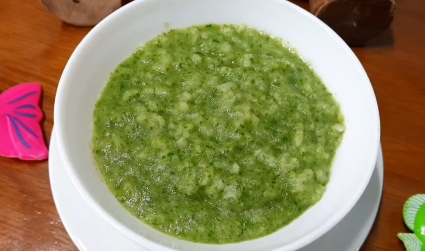 Hình minh họa cháo tim heo rau cải xanh