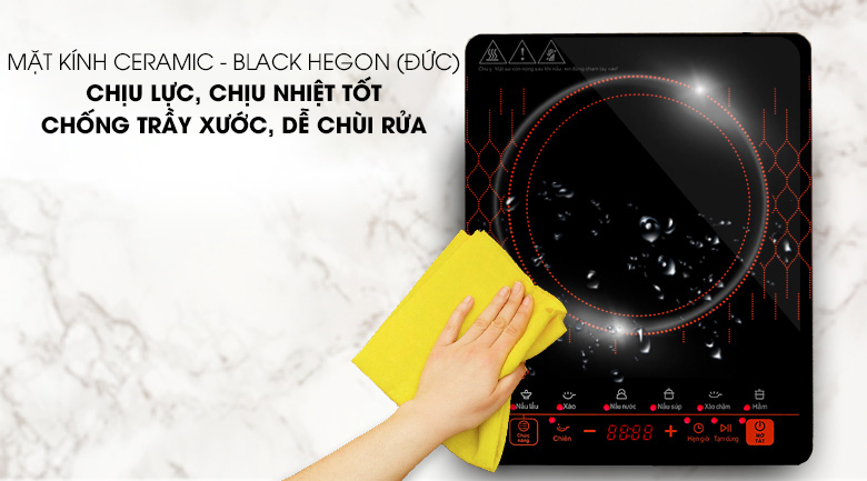 Bếp từ Comfee CI-TD2120A có mặt bếp bằng kính chịu lực bền tốt, dễ làm sạch, giữ bếp sạch đẹp và mới lâu