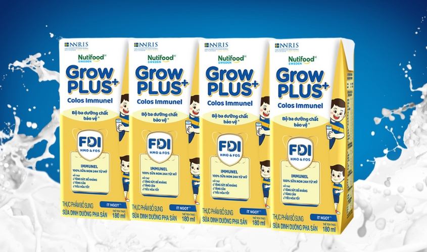Lốc 4 hộp sữa non pha sẵn Nutifood GrowPLUS+ Colos Immunel hương vani 180 ml (từ 1 tuổi)