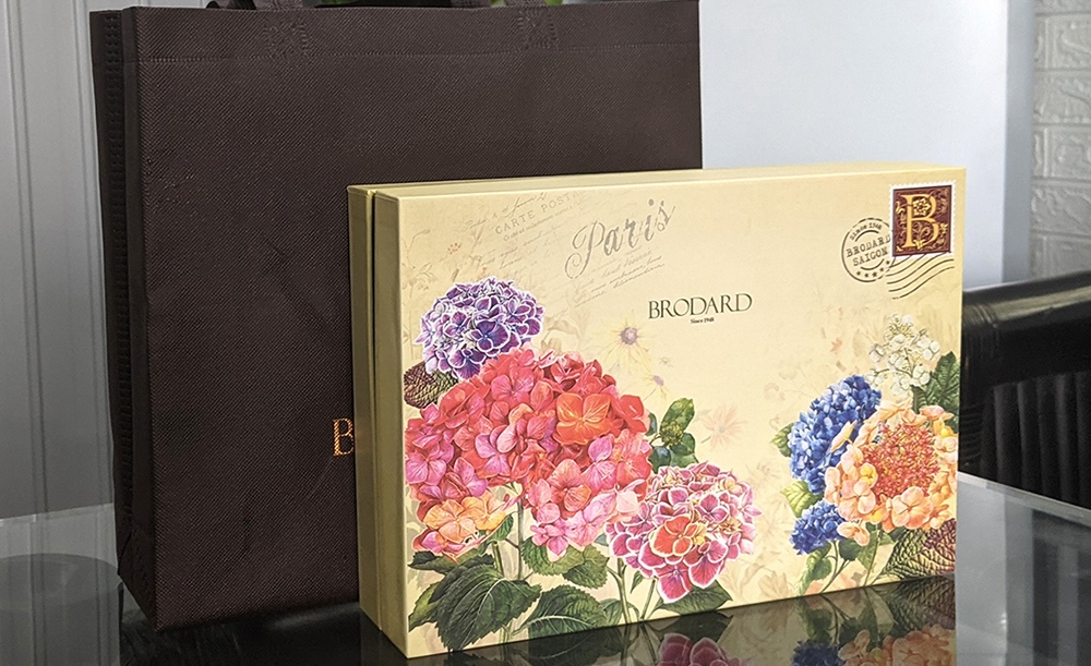 Combo Brodard Lava Tan Chảy (6 bánh nhỏ 48g)