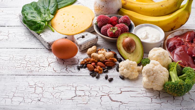 Bổ sung đầy đủ vitamin và khoáng chất là điều cần thiết để giữ đôi môi khoẻ mạnh Bổ sung đầy đủ vitamin và khoáng chất là điều cần thiết để giữ đôi môi khoẻ mạnh