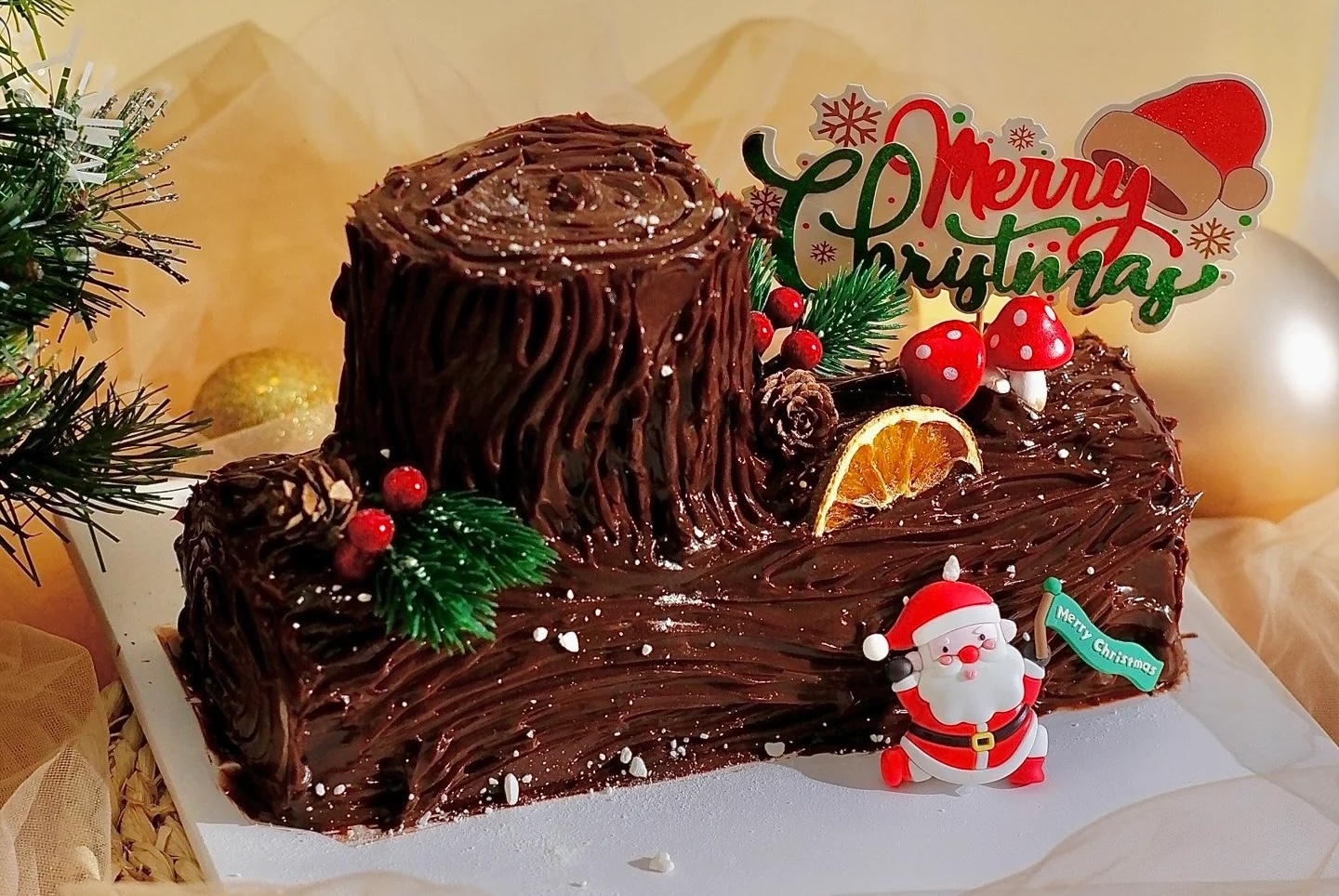 Bánh gato hình khúc cây