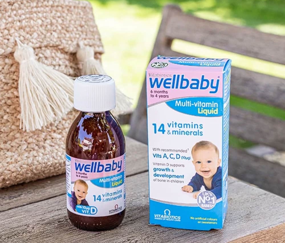 Siro Vitabiotics Wellbaby tăng sức đề kháng hương cam, 150 ml dạng uống (4 tháng - 4 tuổi)