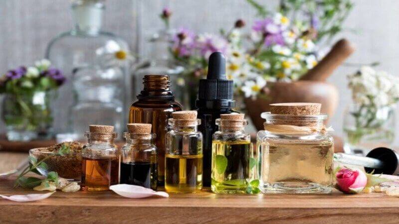 Có thể tự làm tinh dầu nghệ tại nhà Có thể tự làm tinh dầu nghệ tại nhà