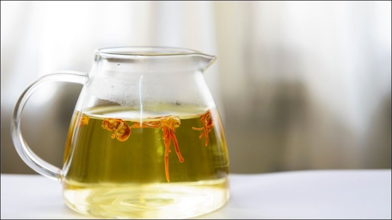 Trà nhụy hoa nghệ tây là thức uống giúp nâng cao chức năng sinh lý ở cả nam và nữ