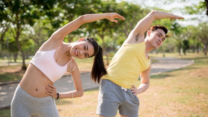 Việc tăng cường vận động sẽ giúp tăng cường sức khỏe và đề kháng cho người bệnh Việc tăng cường vận động sẽ giúp tăng cường sức khỏe và đề kháng cho người bệnh
