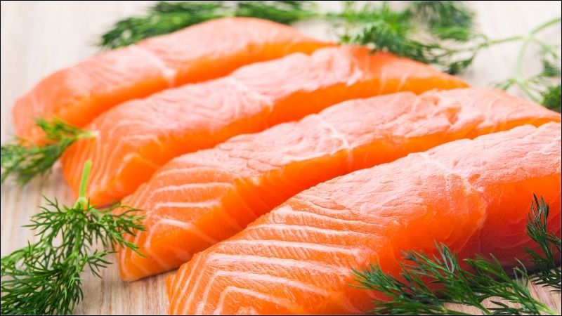 Các loại cá béo như cá hồi vô cùng có lợi cho sức khỏe não bộ Các loại cá béo như cá hồi vô cùng có lợi cho sức khỏe não bộ