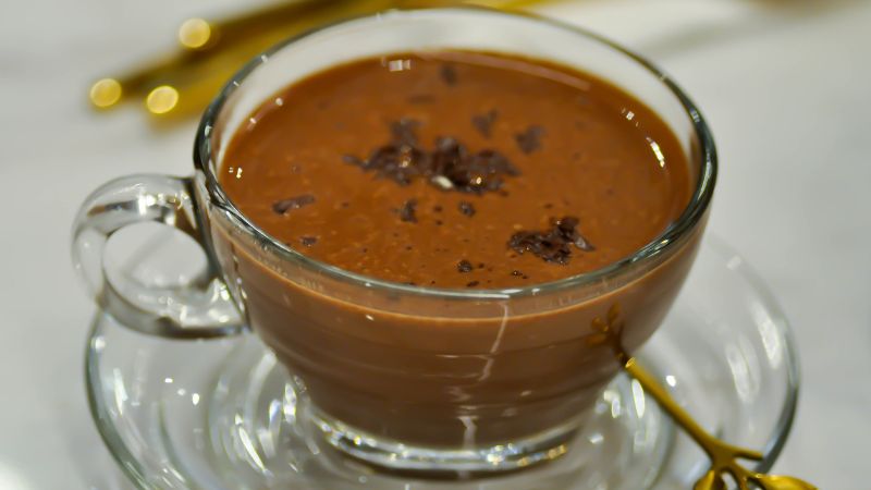 Cacao nóng là một loại thức uống hỗ trợ mất ngủ hiệu quả
