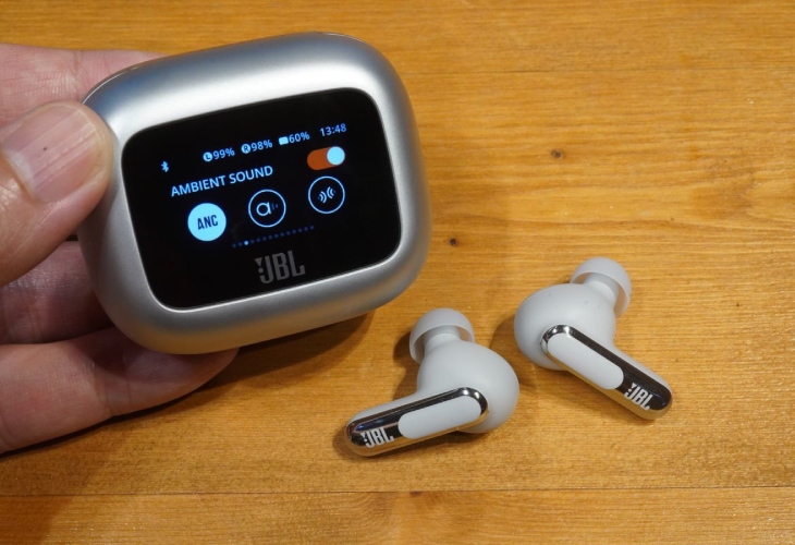 Chỉ cần sạc trong 10 phút, bạn đã có thể sử dụng tai nghe trong 4 giờ