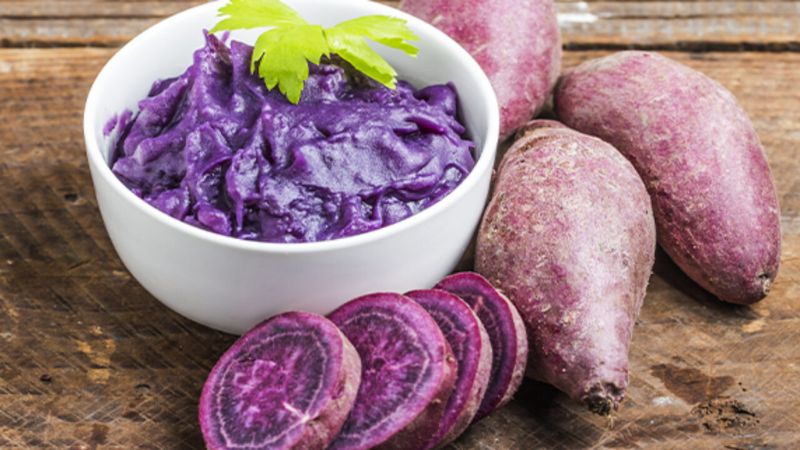 Khoai mỡ chứa carbohydrate đơn giản, dễ hấp thu, có thể làm tăng đường huyết