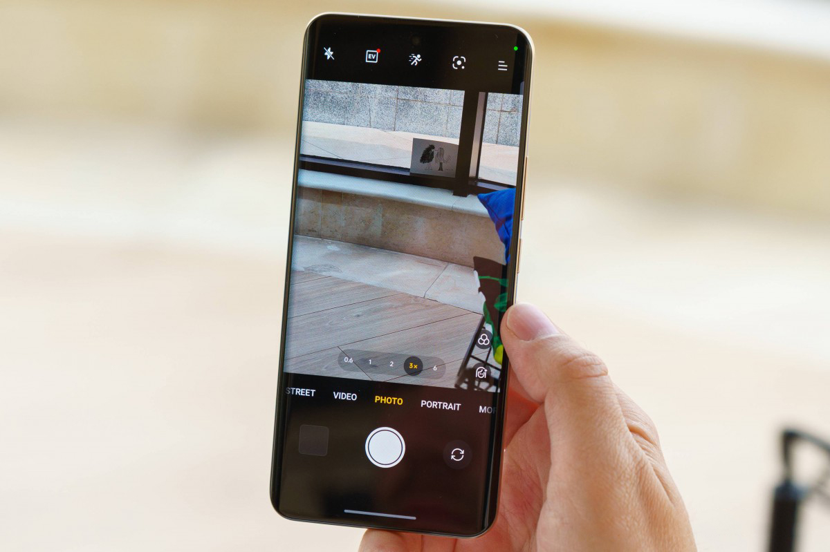 realme 13 Pro+ được trang bị hệ thống camera xịn sò. Nguồn: GSMArena.