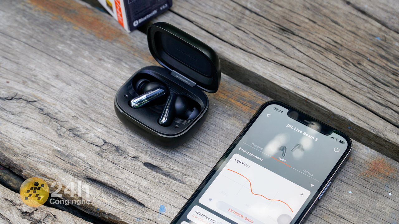 JBL Live Beam 3 còn mang đến 4 tùy chọn màu sắc đầy cá tính JBL Live Beam 3 còn mang đến 4 tùy chọn màu sắc đầy cá tính