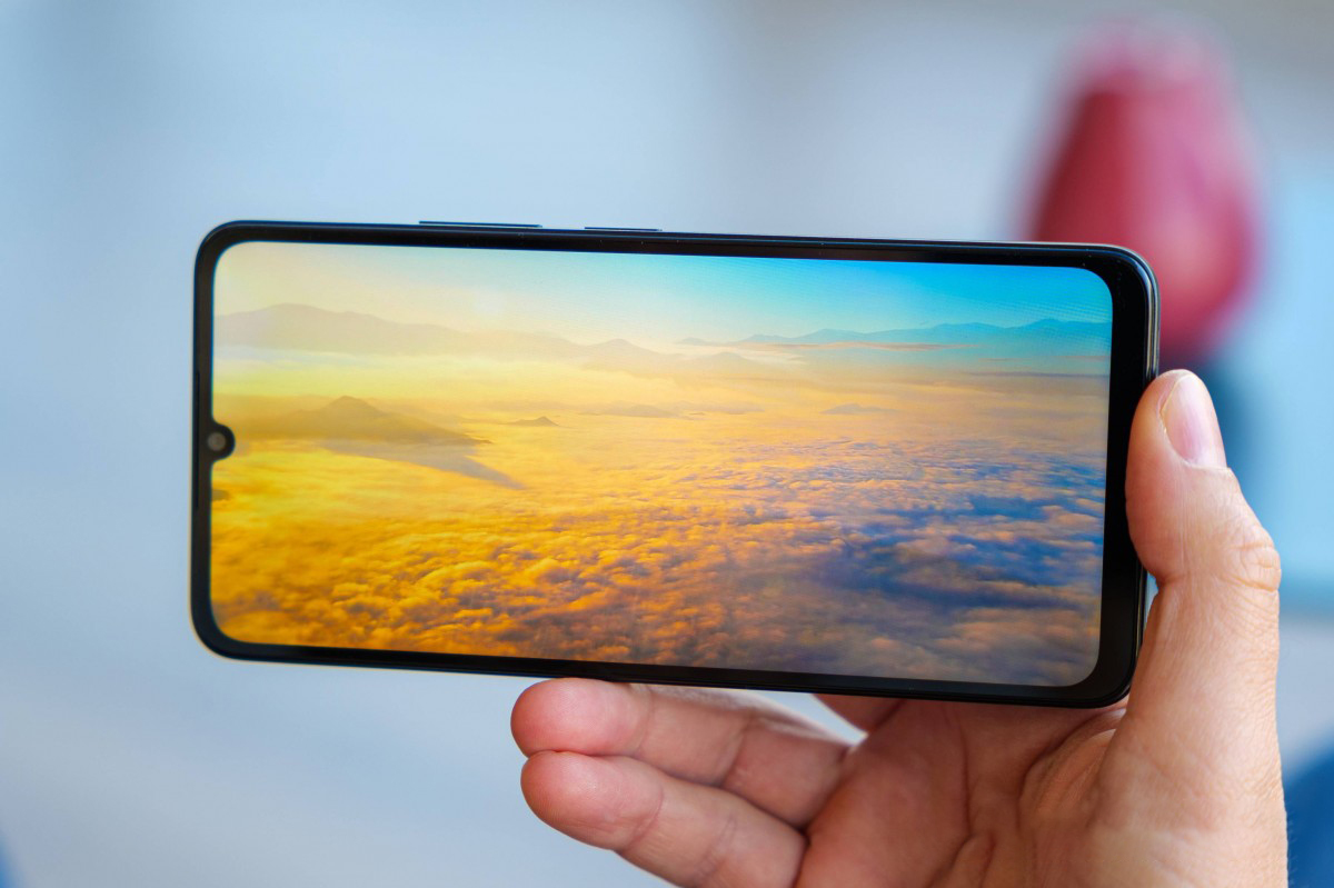 POCO C75 có thể được trang bị màn hình lớn cùng chất lượng hiển thị tốt (ảnh minh họa: POCO C65). Nguồn: GSMArena. POCO C75 có thể được trang bị màn hình lớn cùng chất lượng hiển thị tốt (ảnh minh họa: POCO C65). Nguồn: GSMArena.