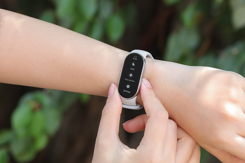 Xiaomi Smart Band 9 có độ sáng tối đa lên đến 1.200 nits