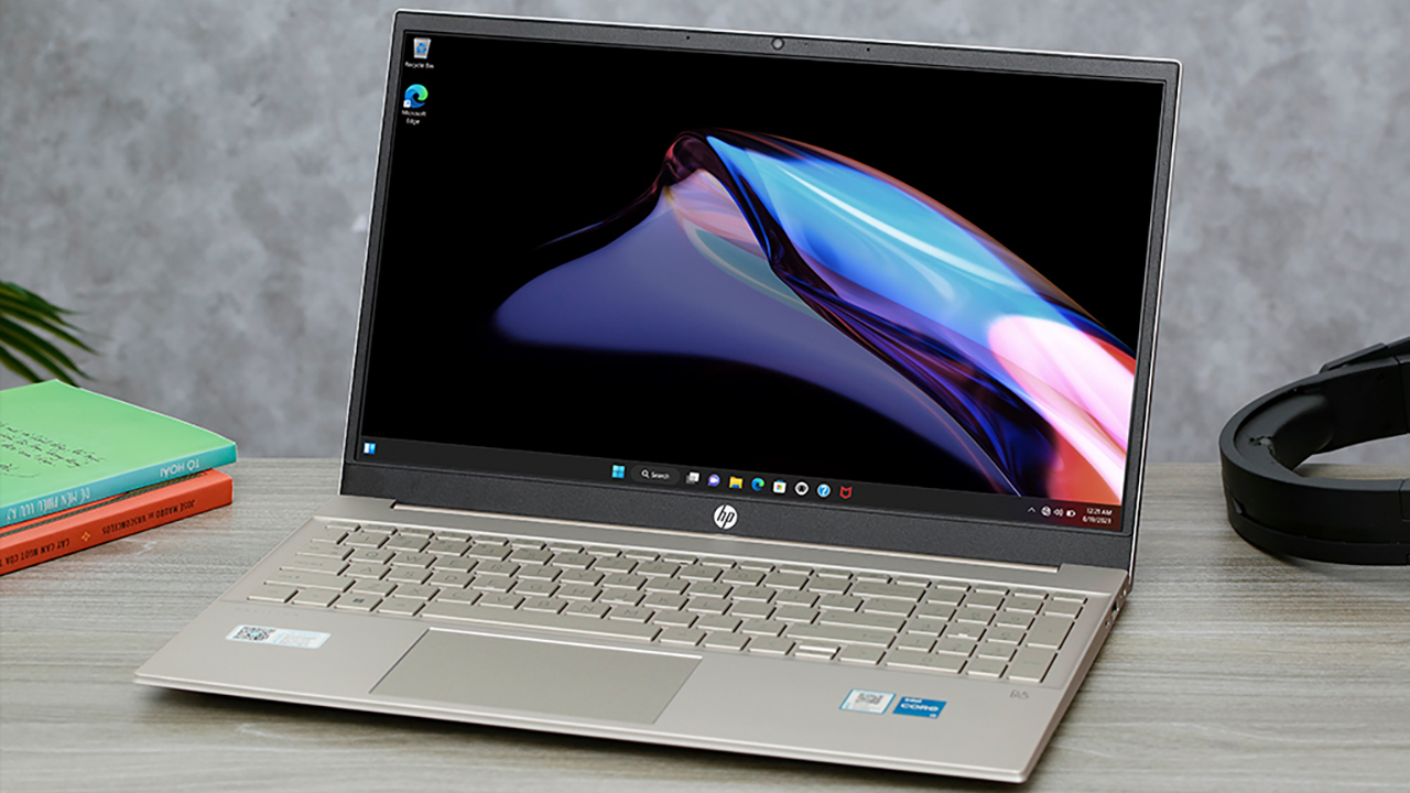 Latop HP core i3 giá chỉ từ 9.79 triệu, giảm thêm từ 200K đến 3 triệu cho học sinh sinh viên, tặng kèm Office bản quyền 1 năm Latop HP core i3 giá chỉ từ 9.79 triệu, giảm thêm từ 200K đến 3 triệu cho học sinh sinh viên, tặng kèm Office bản quyền 1 năm