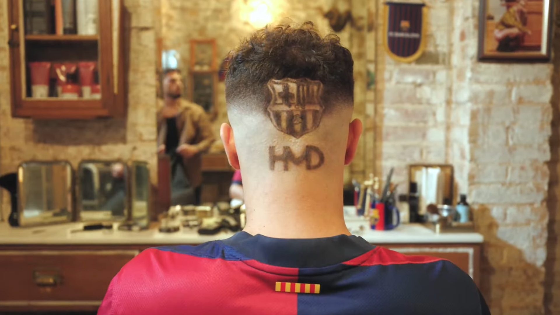 HMD và Barcelona