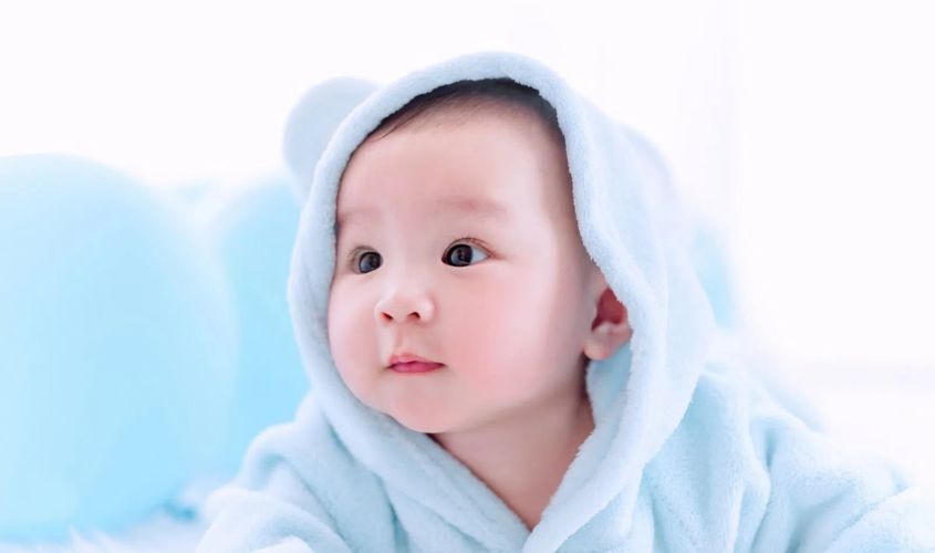 Bé trai tên Huy hay