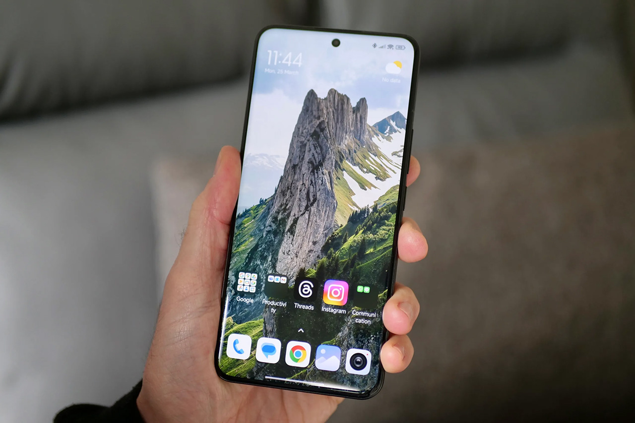 Xiaomi 15 Ultra sẽ được trang bị màn hình cong 4 cạnh Xiaomi 15 Ultra sẽ được trang bị màn hình cong 4 cạnh