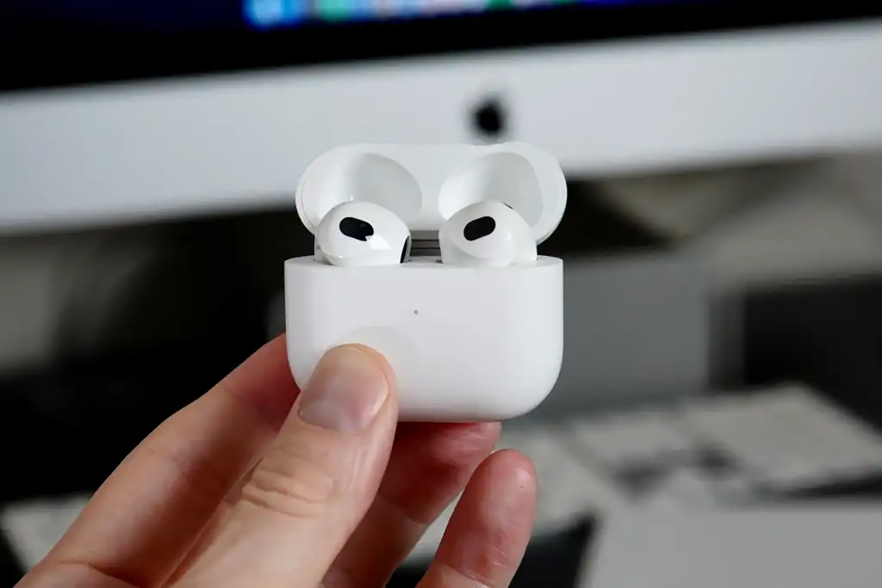 Mua AirPods 3 ngay hôm nay giảm liền 400K, mỗi ngày chỉ cần góp 15K, 0% lãi suất